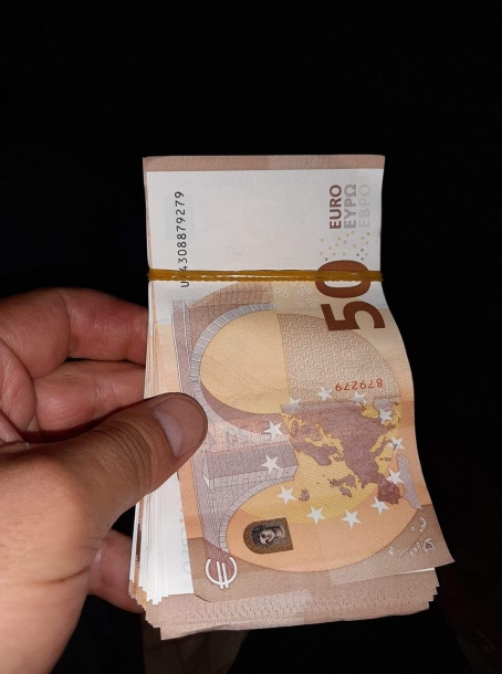 Payslave