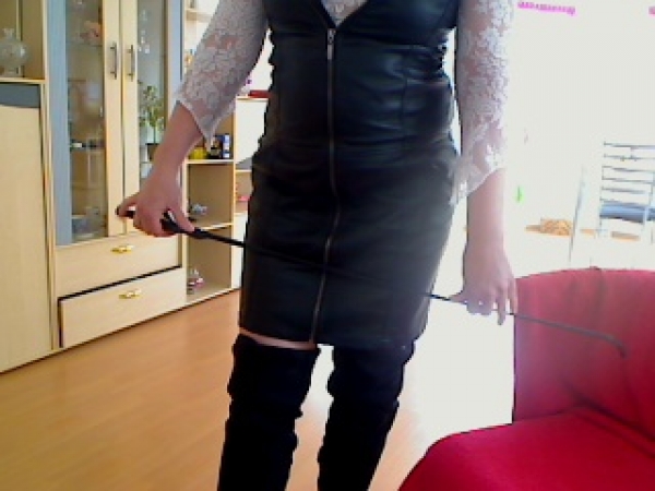 DominaTrixie