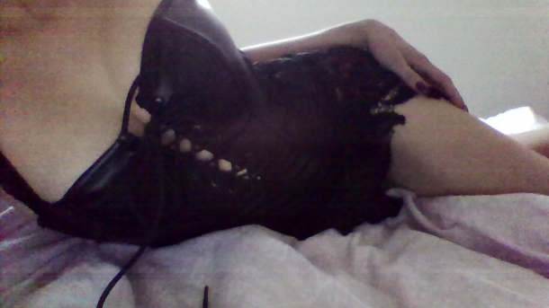 Domina Queen
