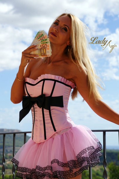 Lady Anja