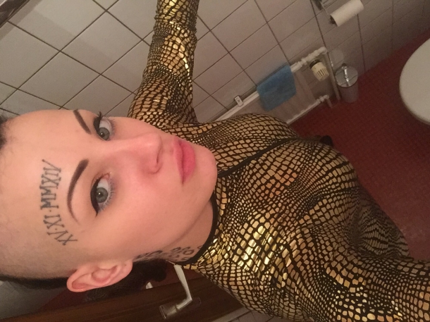 MoneyDomAngie90