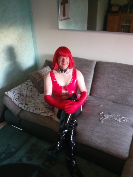 Sissy Fotze Nadja