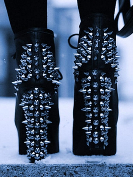 Mistress Belle