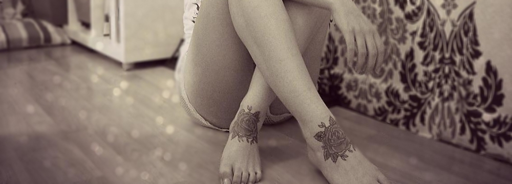 Lady_RedRose