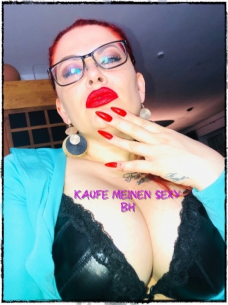 Mistress Nora Marinelli