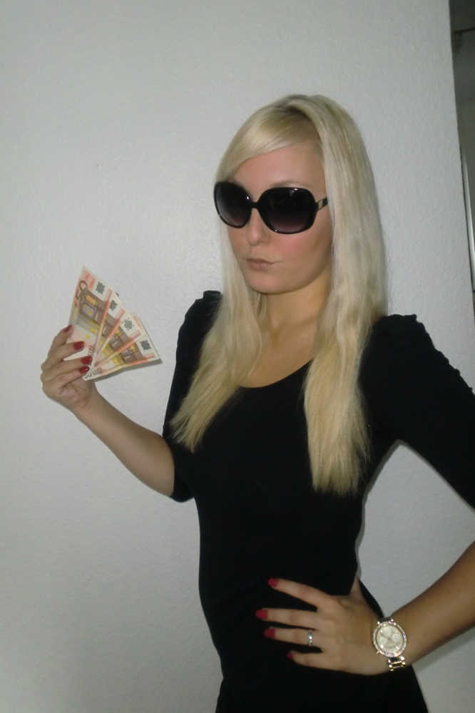 Herrin Dolora