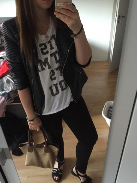 Herrin Carolin 
