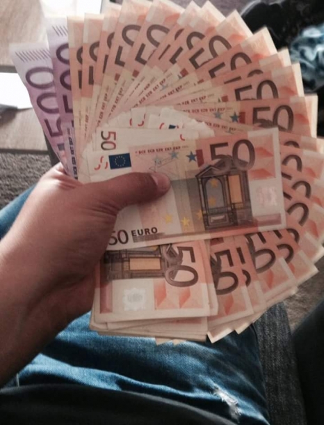 Moneyslave 