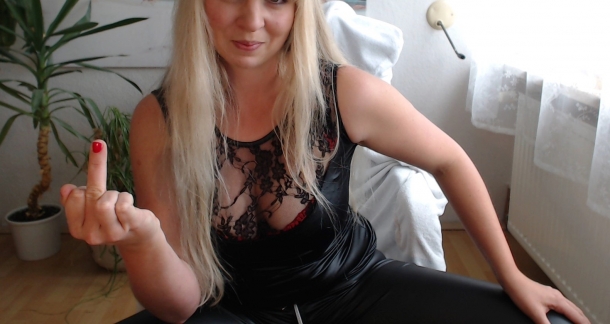 LadyMona