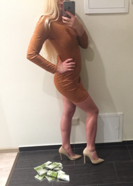 Diva Karina-Nicole