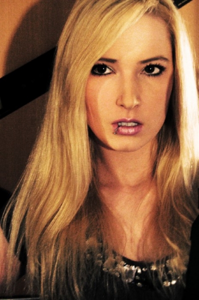 Ladie Mira