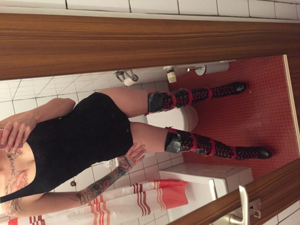 MoneyDomAngie90