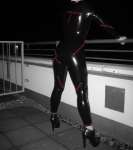 Mistress sucht Zahlsklaven...