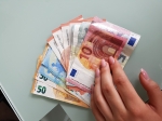 Studentin sucht Geldsau für Führerschein