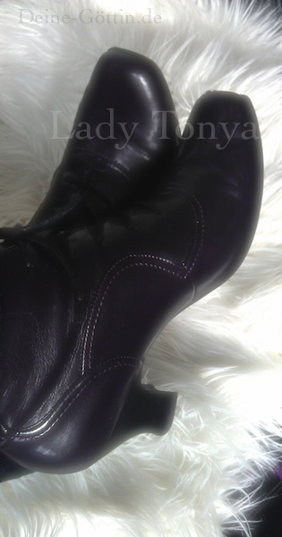 Lady Tonya