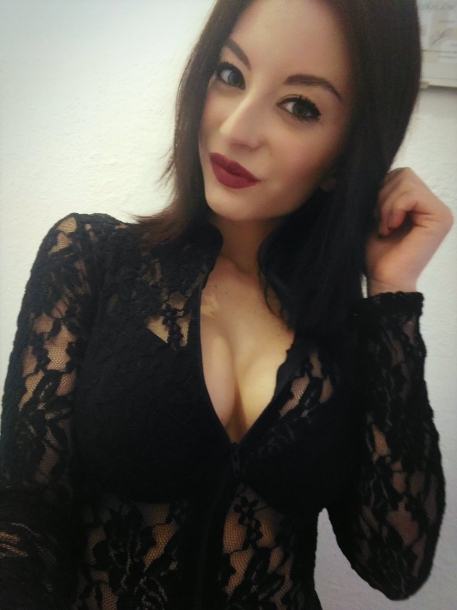 Amanda Rey