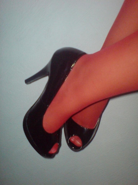 Kiss My Feet 
