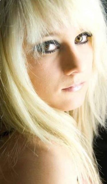 Lady Sexy Sarah