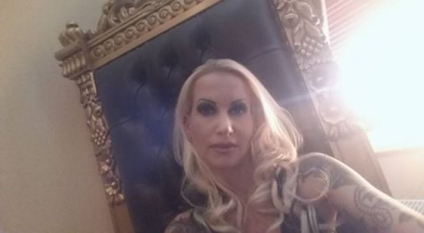 Lady Jasmin Black